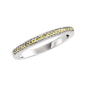 1/8 ct tw Yellow Diamond Anniversary Band