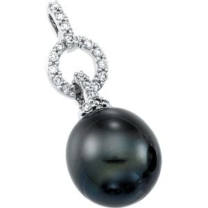Tahitian Cultured Pearl & Diamond Pendant