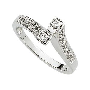1/6 ct tw Diamond Ring