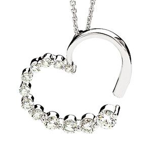 7/8 ct tw Journey Diamond Heart Pendant