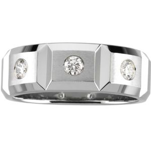 1/3 ct tw Men's Diamond Tapered Ring