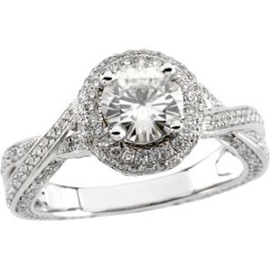 Engagement Ring for Round Center