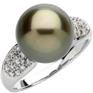 Tahitian Cultured Pearl & Diamond Ring