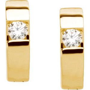 1/5 ct tw Diamond Hoop Earrings