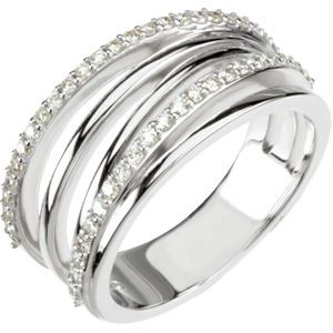 3/8 ct tw Diamond Ring