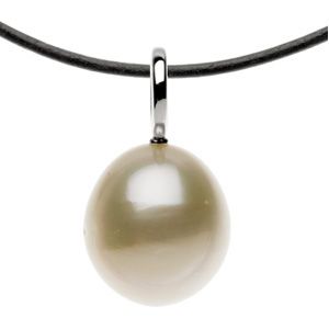 South Sea Cultured Pearl Pendant