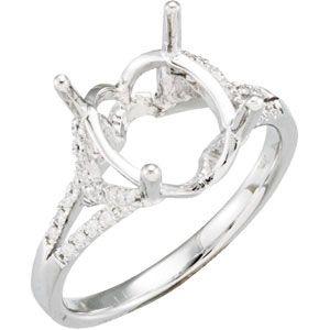 1/6 ct tw Diamond Ring for Oval Center Stone
