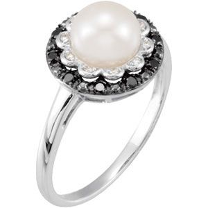 Freshwater Pearl & Black/White Diamond Ring