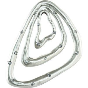 1/5 ct tw Diamond Pendant or 18