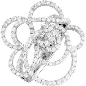 1 3/4 ct tw Diamond Flower Ring