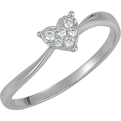 .08 ct tw Diamond Heart Ring