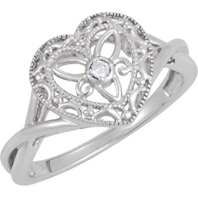 .025 ct tw Diamond Heart Ring