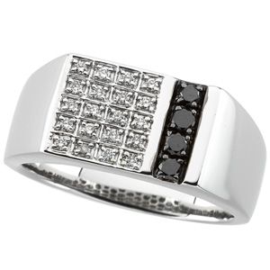 1/3 ct tw Gent's Black & White Diamond Ring
