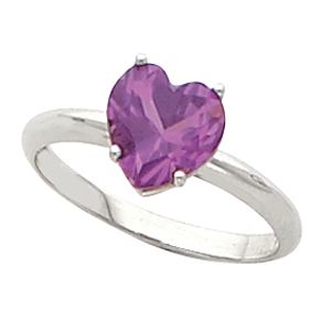Ring Mounting for Heart-Shape Gemstone