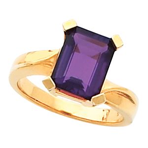Ring Mounting for Emerald Shape Gemstone