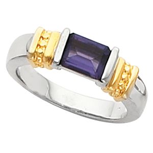 Ring Mounting for Emerald Shape Gemstone Solitaire