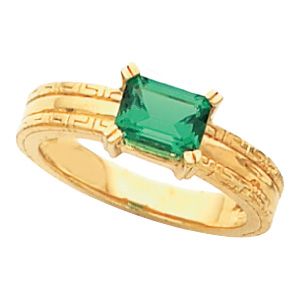 Ring Mounting for Emerald Shape Gemstone