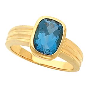 Solitaire Bezel Ring Mounting for Antique Cushion Center