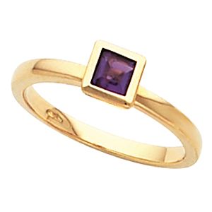 Bezel-Set Ring for Square Gemstone Solitaire