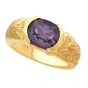 Solitaire Bezel-Set Ring Mounting for Antique Cushion Center