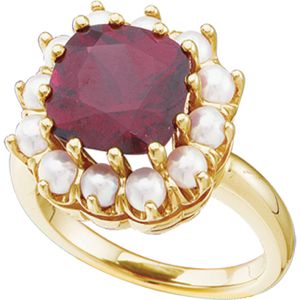 Accented Vintage Design Ring Mounting for Antique-Shape Center 