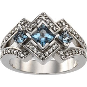 Vintage Design Ring Mounting for Princess Shape Gemstone