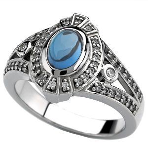 Vintage-Style Design Ring Mounting for Oval Gemstone and Diamonds