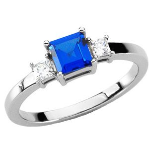 Ring Mounting for Princess - Cut Gemstones