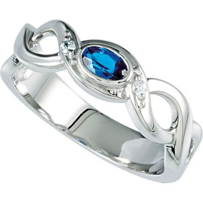 Oval Stone Ring for Mothers