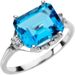 Accented Ring Mounting for Emerald/Octagon Center