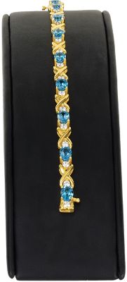 Black Leatherette Bracelet Ramp Display