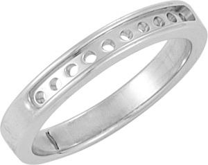 Anniversary Ring Mounting