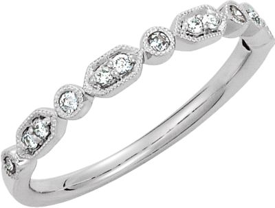1/8 ct tw Diamond Ring