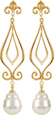 Scroll Design Dangle Earring with Fleur-de-Lis for Pearl 