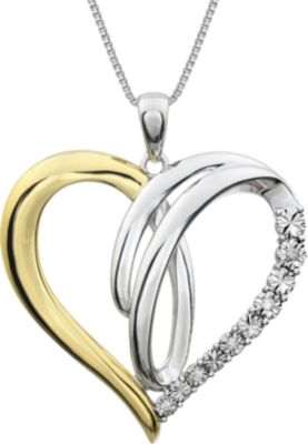 .03 ct tw Diamond Heart 18