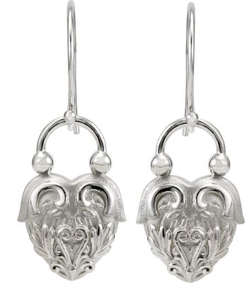 Vintage-Inspired Heart Design Dangle Earrings