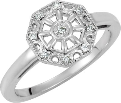 .05 ct tw Diamond Ring