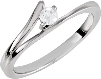 Split Shank Style Cubic Zirconia Ring