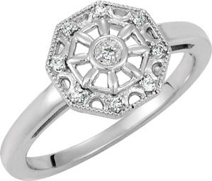 .05 ct tw Diamond Ring