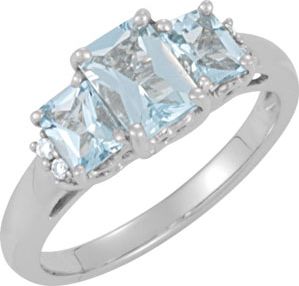 Genuine Aquamarine & Diamond Ring