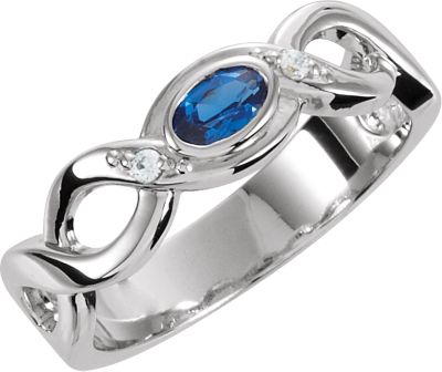 Oval Stone Ring for Mothers