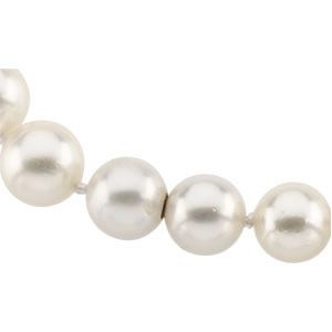mystery-pearls-a32d4d9d-df2d-4ca6-bb84-2dca8f0356a1