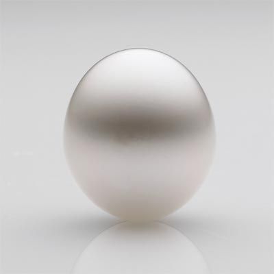 Drop White South Sea Cultured Pearls