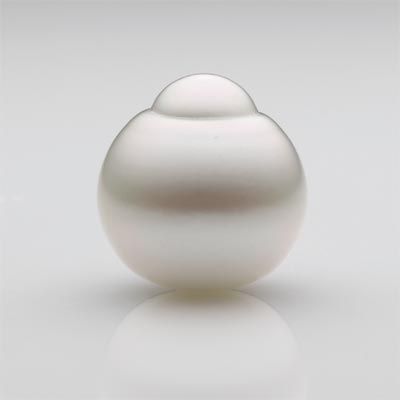 Drop-topped White South Sea Cultured Pearls