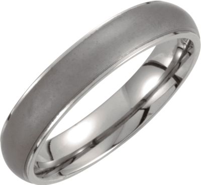 Titanium 5mm Oxidized Center Ridged Band Size 6